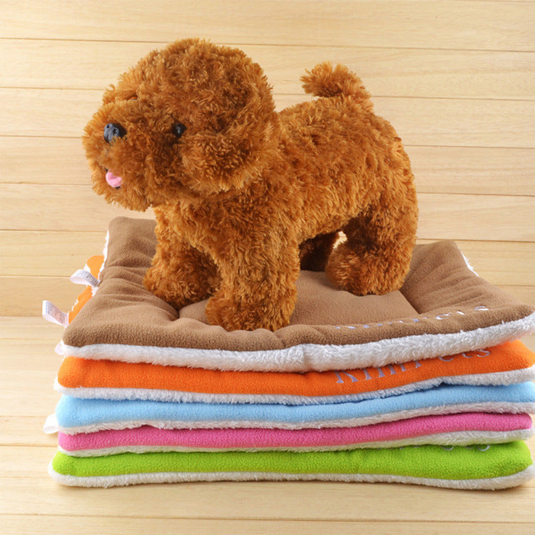 High Quality Breathable Pet Bed New Candy Color Pet Air Conditioning Mat